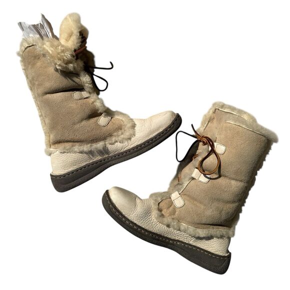 Born Shearling Boots 10 Cream Leather Lined Fold Over Winter Apres Ski Shoe - Picture 6 of 11